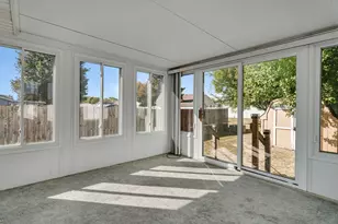 641 N Jackson Ave, Bradley, IL 60915 - Photo 15