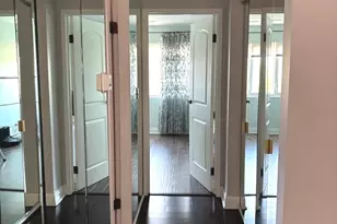 9332 Landings Ln, Des Plaines, IL 60016 - Photo 3