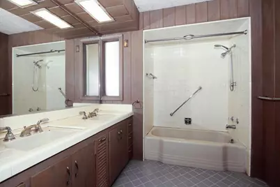 701 W Stearns Road, Bartlett, IL 60103 - Photo 25