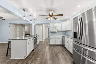 142 Lake Rd, Seymour, IL 61875 - Photo 13