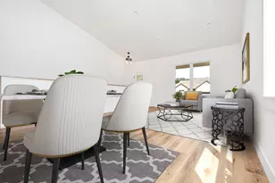 317 Waterford Estates Dr, Bloomington, IL 61704 - Photo 9