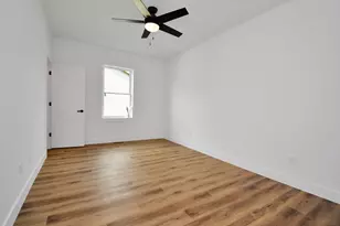 317 Waterford Estates Dr, Bloomington, IL 61704 - Photo 27