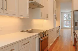 6123 S Ellis Ave, Chicago, IL 60637 - Photo 3