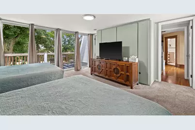 415 S Lake Shore Drive, Lake Geneva, WI 53147 - Photo 13