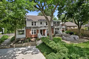 415 S Lake Shore Dr, Lake Geneva, WI 53147 - Photo 39