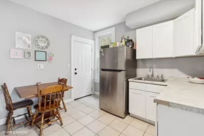 2553 N Southport Avenue #1F, Chicago, IL 60614 - Photo 5