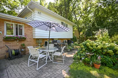 28W266 Hillview Avenue, West Chicago, IL 60185 - Photo 25