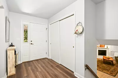 28W266 Hillview Avenue, West Chicago, IL 60185 - Photo 3