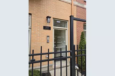 1915 S State Street #3, Chicago, IL 60616 - Photo 3