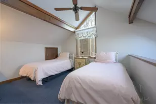 19 Cedar Bluff Ln, Galena, IL 61036 - Photo 9