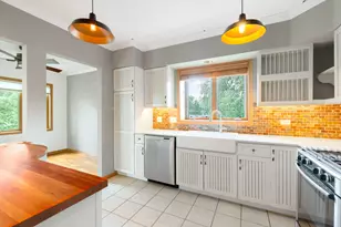 100 N Gary Ave N, Wheaton, IL 60187 - Photo 11