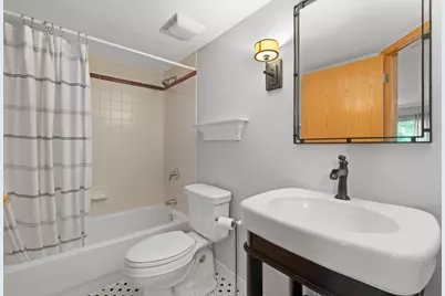 100 N Gary Avenue N #304, Wheaton, IL 60187 - Photo 21