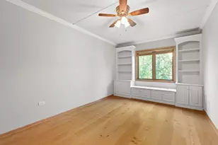 100 N Gary Ave N, Wheaton, IL 60187 - Photo 13