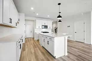 1062 Houston St, Batavia, IL 60510 - Photo 7