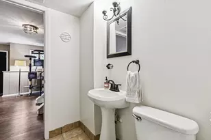 710 Greenbriar Ln, Lindenhurst, IL 60046 - Photo 27