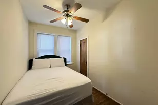 5023 N Ridgeway Ave, Chicago, IL 60625 - Photo 13