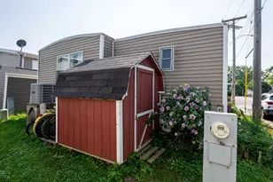 1300 W Branch Rd, Northfield, IL 60093 - Photo 11