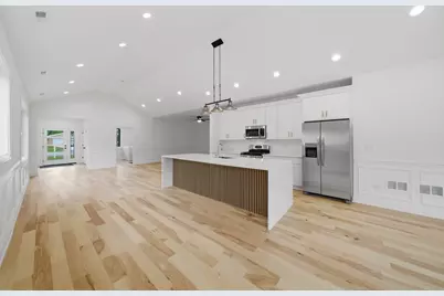 10718 S Worth Avenue, Worth, IL 60482 - Photo 17