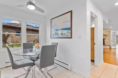 48 W Brentwood Drive, Palatine, IL 60074 - Photo 9