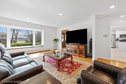 48 W Brentwood Drive, Palatine, IL 60074 - Photo 11