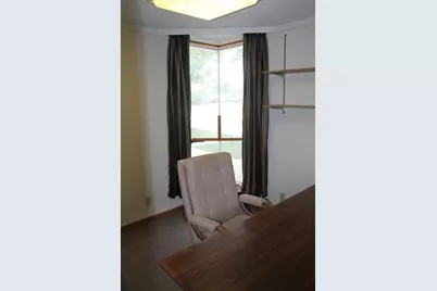 129 E Locust Street, Dekalb, IL 60115 - Photo 15