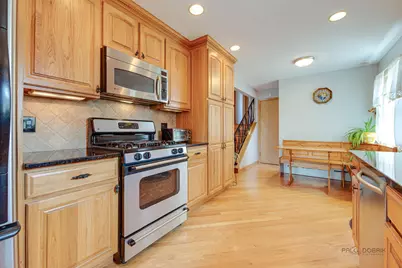 6316 W Lawrence Avenue, Chicago, IL 60630 - Photo 21