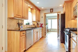 6316 W Lawrence Ave, Chicago, IL 60630 - Photo 17