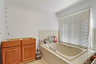 215 S Northwest Hwy, Cary, IL 60013 - Photo 19