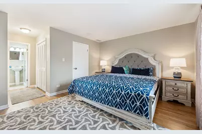 910 Lonsdale Road, Elk Grove Village, IL 60007 - Photo 15