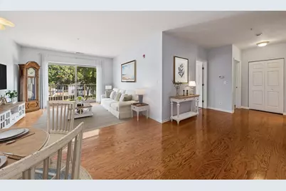 965 Rogers Street #202, Downers Grove, IL 60515 - Photo 3