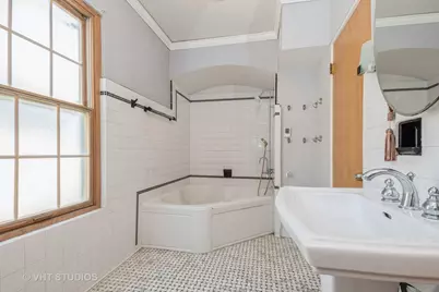 10057 S Bell Avenue, Chicago, IL 60643 - Photo 15