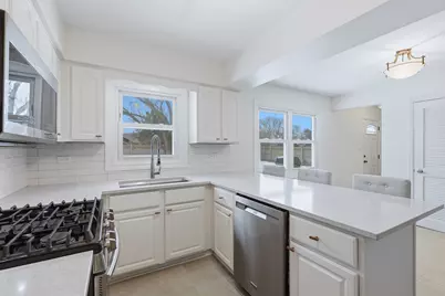 7209 Grant Street, Darien, IL 60561 - Photo 15