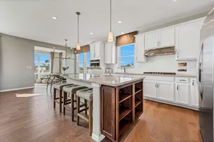 12624 Derry Dr, Lemont, IL 60439 - Photo 3