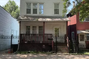 8750 S Exchange Ave, Chicago, IL 60617 - Photo 1