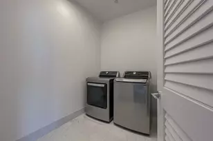 363 E Wacker Dr, Chicago, IL 60601 - Photo 11