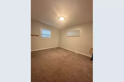 2613 N Lewis Avenue, Waukegan, IL 60087 - Photo 11