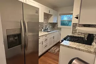 2613 N Lewis Ave, Waukegan, IL 60087 - Photo 5