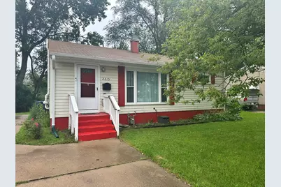 2613 N Lewis Avenue, Waukegan, IL 60087 - Photo 1