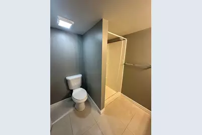 2613 N Lewis Avenue, Waukegan, IL 60087 - Photo 15