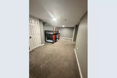 2613 N Lewis Avenue, Waukegan, IL 60087 - Photo 13