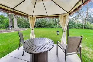 1101 Black Cherry Dr, Crystal Lake, IL 60012 - Photo 21