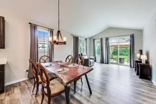 1101 Black Cherry Dr, Crystal Lake, IL 60012 - Photo 7