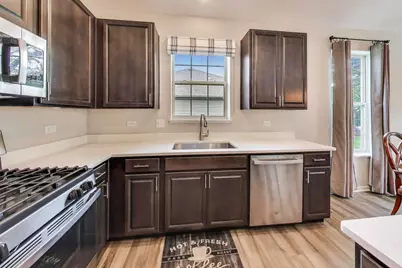 1101 Black Cherry Drive, Crystal Lake, IL 60012 - Photo 3