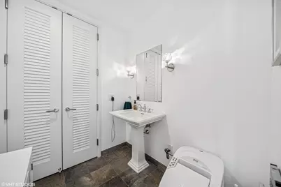 401 N Wabash Avenue #52C, Chicago, IL 60611 - Photo 9