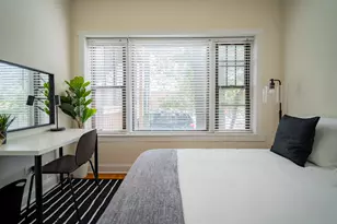 2989 N Lawndale Ave, Chicago, IL 60618 - Photo 15