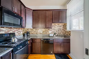 2989 N Lawndale Ave, Chicago, IL 60618 - Photo 17