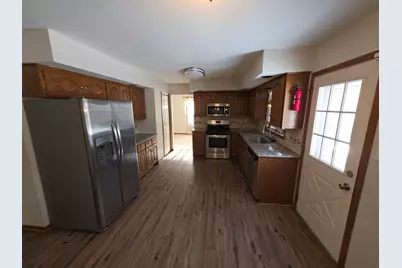 [Address not provided], Lansing, IL 60438 - Photo 5