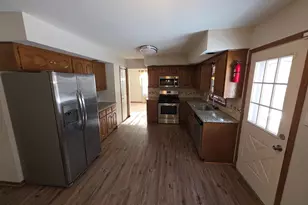 [Address not provided], Lansing, IL 60438 - Photo 5