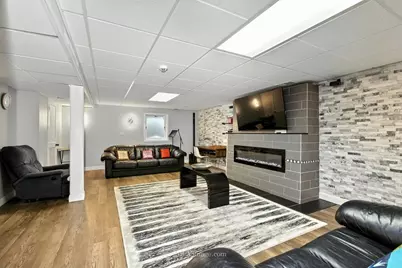 3835 Huntington Boulevard, Hoffman Estates, IL 60192 - Photo 23