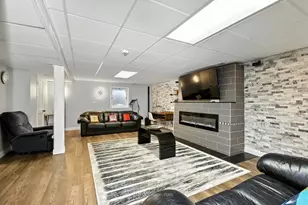 3835 Huntington Blvd, Hoffman Estates, IL 60192 - Photo 23